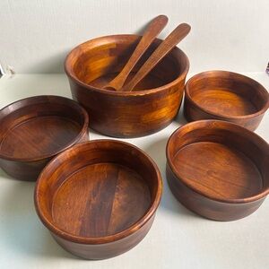 A Rubberwood Salad Bowl: Woodard & Charles 7-Piece Wood Salad Bowl Set